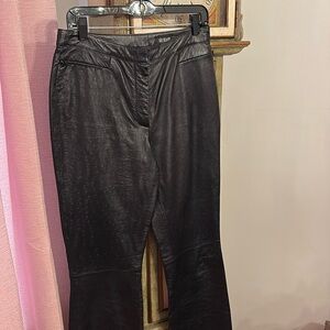 Black leather size 8 pants by 111 state.